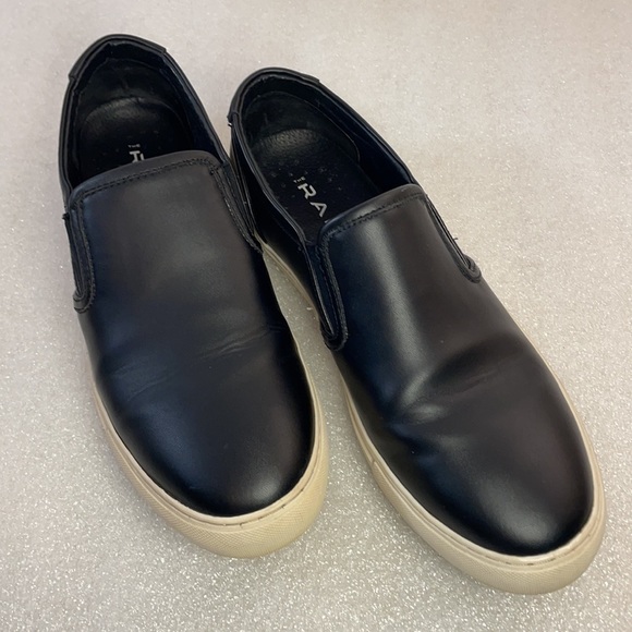 THE RAIL “NATHAN” Leather Slip Ons - Picture 1 of 10